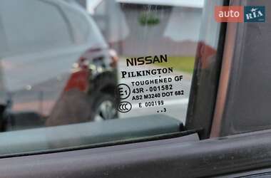 Позашляховик / Кросовер Nissan Qashqai 2013 в 