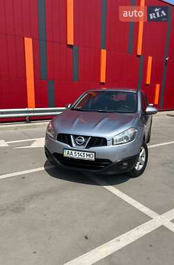 Внедорожник / Кроссовер Nissan Qashqai 2013 в Киеве