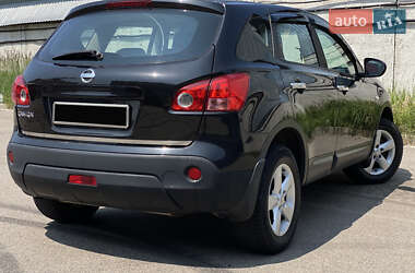 Внедорожник / Кроссовер Nissan Qashqai 2007 в 