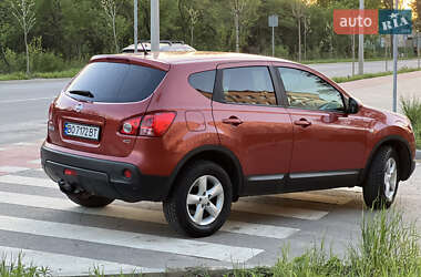 Внедорожник / Кроссовер Nissan Qashqai 2007 в 
