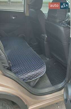 Внедорожник / Кроссовер Nissan Qashqai 2009 в 