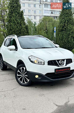 Внедорожник / Кроссовер Nissan Qashqai 2012 в Сумах