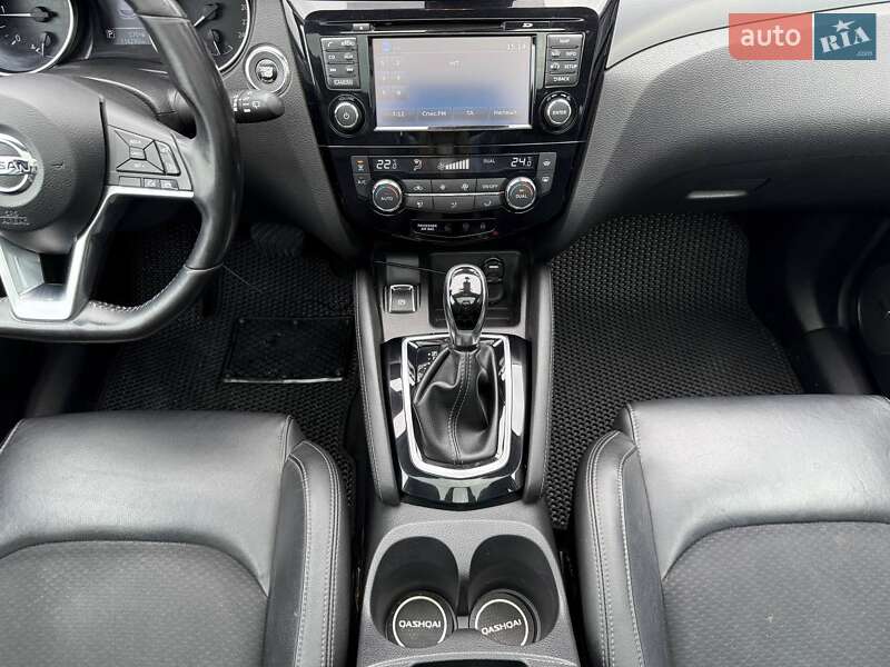 Внедорожник / Кроссовер Nissan Qashqai 2017 в Ровно фото 36 Внедорожник / Кроссовер Nissan Qashqai 2017 в Ровно