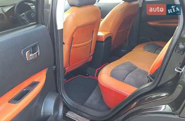 Позашляховик / Кросовер Nissan Qashqai 2009 в 