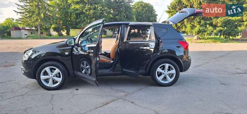 Внедорожник / Кроссовер Nissan Qashqai 2009 в Новоархангельске