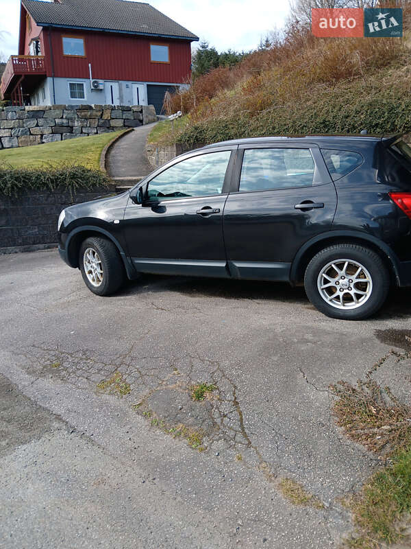 Внедорожник / Кроссовер Nissan Qashqai 2009 в Луцке
