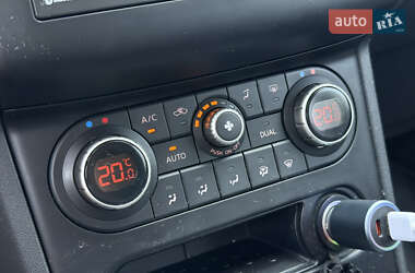 Внедорожник / Кроссовер Nissan Qashqai 2013 в 