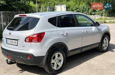 Внедорожник / Кроссовер Nissan Qashqai 2007 в 