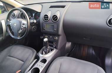 Внедорожник / Кроссовер Nissan Qashqai 2011 в 