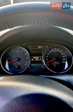 Внедорожник / Кроссовер Nissan Qashqai 2012 в 