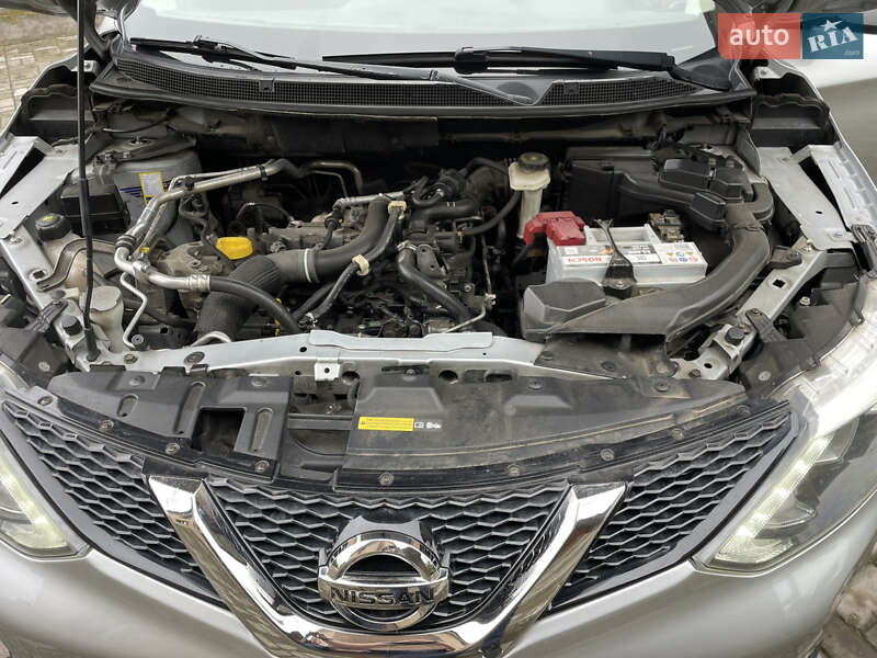 Внедорожник / Кроссовер Nissan Qashqai 2017 в Дубно