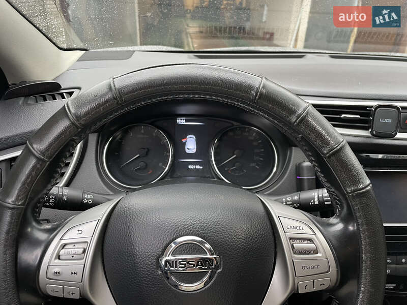 Внедорожник / Кроссовер Nissan Qashqai 2017 в Дубно