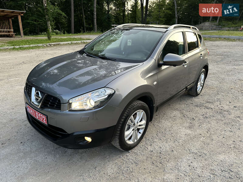 Внедорожник / Кроссовер Nissan Qashqai 2013 в Бережанах