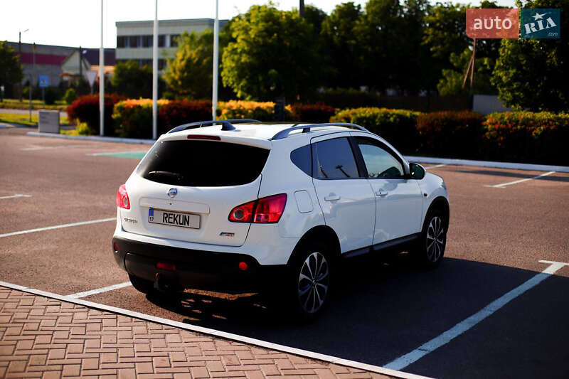Позашляховик / Кросовер Nissan Qashqai 2009 в Полтаві