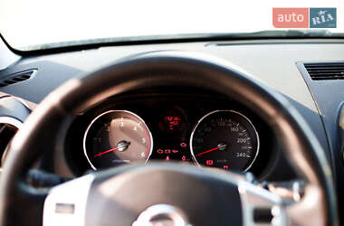 Внедорожник / Кроссовер Nissan Qashqai 2009 в 