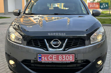 Внедорожник / Кроссовер Nissan Qashqai 2011 в 