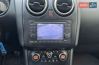 Внедорожник / Кроссовер Nissan Qashqai 2011 в 
