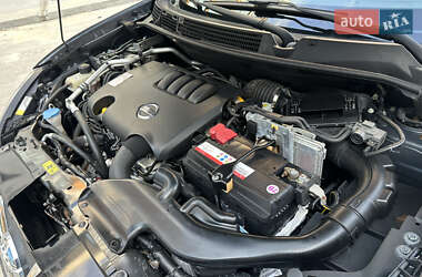 Внедорожник / Кроссовер Nissan Qashqai 2011 в 