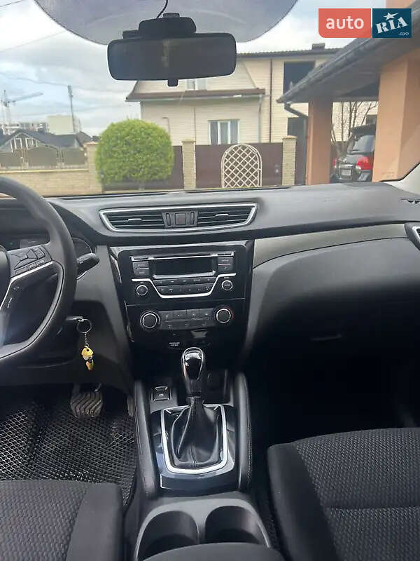 Внедорожник / Кроссовер Nissan Qashqai 2018 в Ивано-Франковске