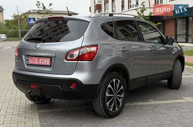 Внедорожник / Кроссовер Nissan Qashqai 2010 в 