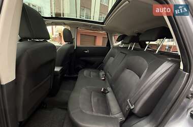 Внедорожник / Кроссовер Nissan Qashqai 2010 в 