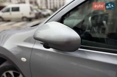 Внедорожник / Кроссовер Nissan Qashqai 2010 в 