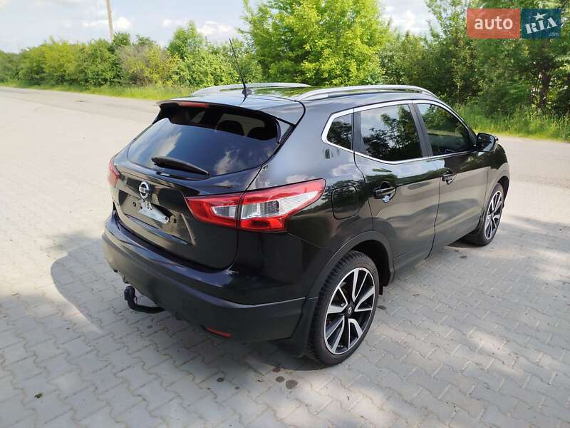 Внедорожник / Кроссовер Nissan Qashqai 2016 в Красилове
