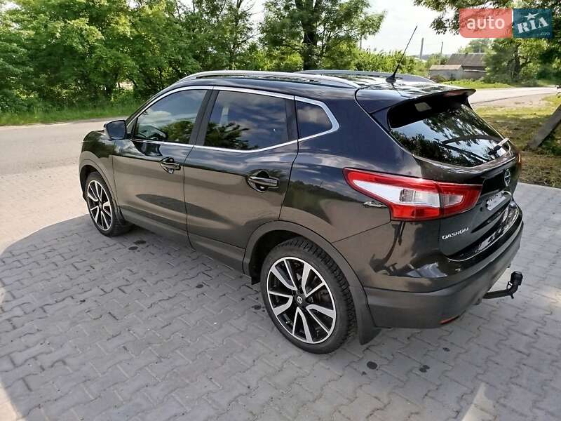 Внедорожник / Кроссовер Nissan Qashqai 2016 в Красилове
