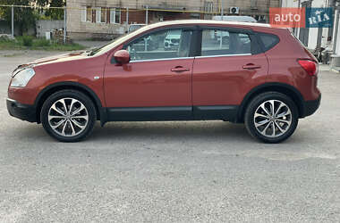 Внедорожник / Кроссовер Nissan Qashqai 2008 в 