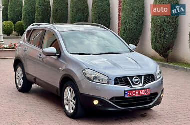 Внедорожник / Кроссовер Nissan Qashqai 2011 в 