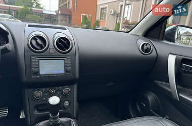 Внедорожник / Кроссовер Nissan Qashqai 2011 в 