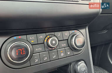 Внедорожник / Кроссовер Nissan Qashqai 2011 в 