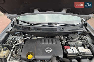 Внедорожник / Кроссовер Nissan Qashqai 2011 в 