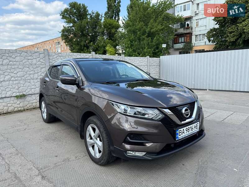 Внедорожник / Кроссовер Nissan Qashqai 2018 в Александрие