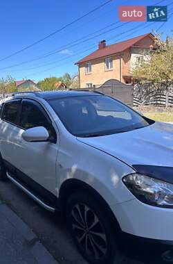 Позашляховик / Кросовер Nissan Qashqai 2013 в Луцьку