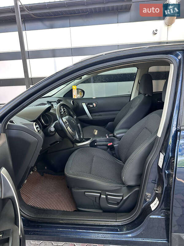 Внедорожник / Кроссовер Nissan Qashqai 2010 в Виннице