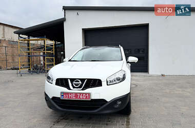 Внедорожник / Кроссовер Nissan Qashqai 2011 в 