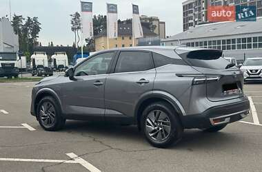 Внедорожник / Кроссовер Nissan Qashqai 2024 в 