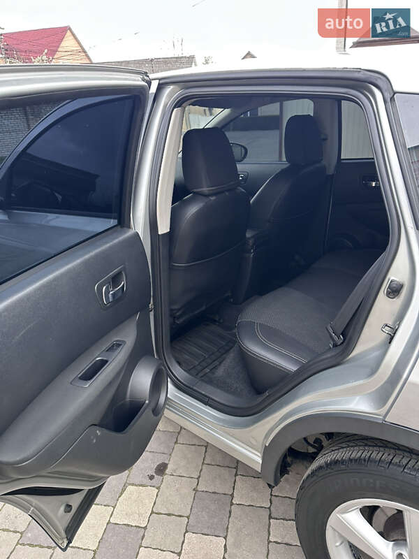 Позашляховик / Кросовер Nissan Qashqai 2008 в Сваляві