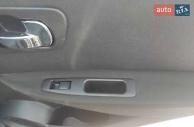 Внедорожник / Кроссовер Nissan Qashqai 2009 в 