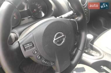 Внедорожник / Кроссовер Nissan Qashqai 2009 в 