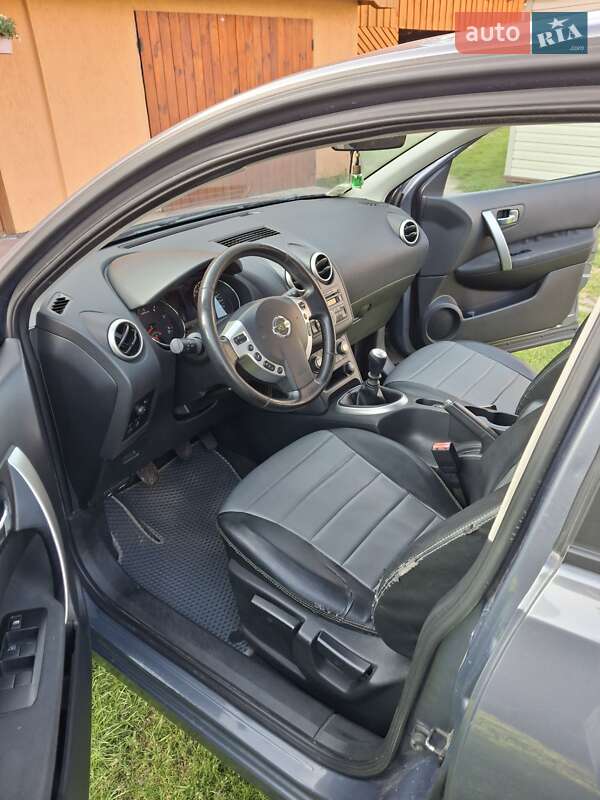 Внедорожник / Кроссовер Nissan Qashqai 2010 в Луцке фото 2 Внедорожник / Кроссовер Nissan Qashqai 2010 в Луцке