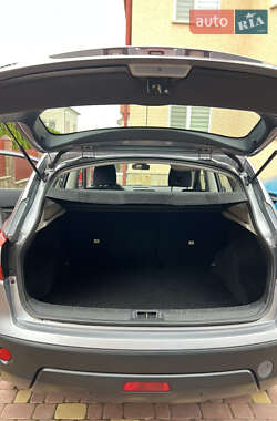 Внедорожник / Кроссовер Nissan Qashqai 2010 в 