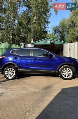 Внедорожник / Кроссовер Nissan Qashqai 2014 в Киеве