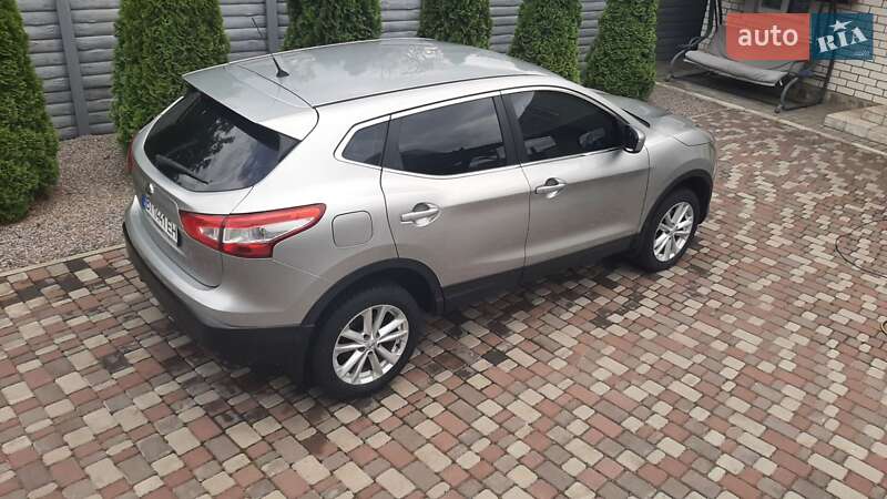 Nissan Qashqai 2014