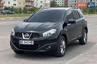 Внедорожник / Кроссовер Nissan Qashqai 2010 в Запорожье