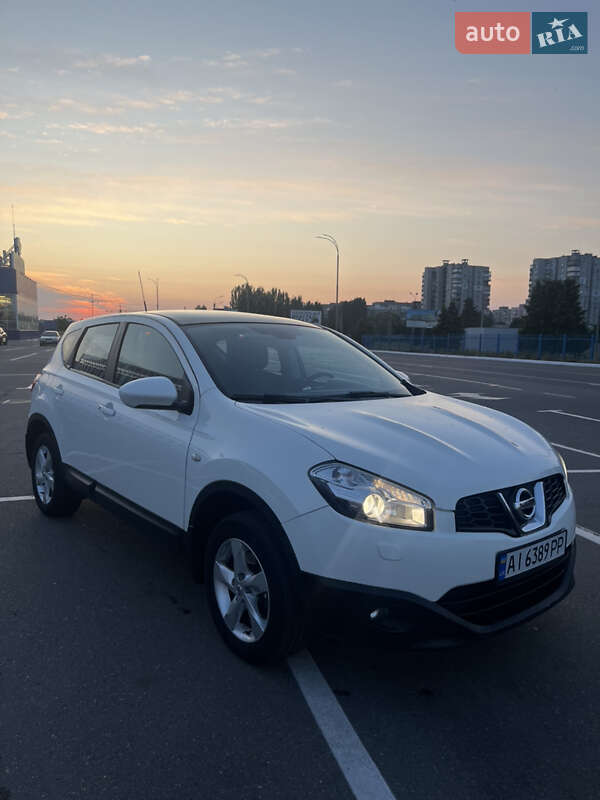 Позашляховик / Кросовер Nissan Qashqai 2010 в Черкасах