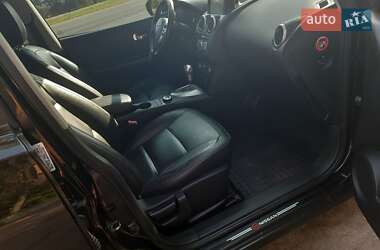 Внедорожник / Кроссовер Nissan Qashqai 2008 в 