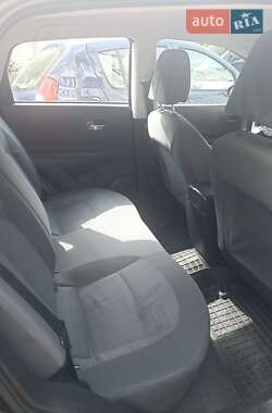 Внедорожник / Кроссовер Nissan Qashqai 2010 в Сарнах