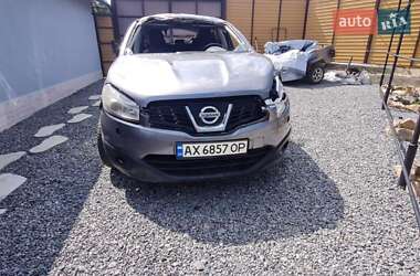 Позашляховик / Кросовер Nissan Qashqai 2013 в Харкові